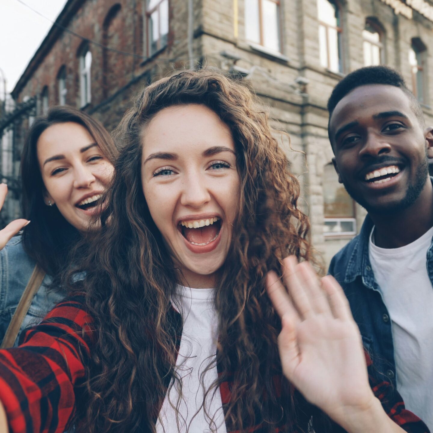 vitaly-gariev-rtLU82A-K6w-unsplash